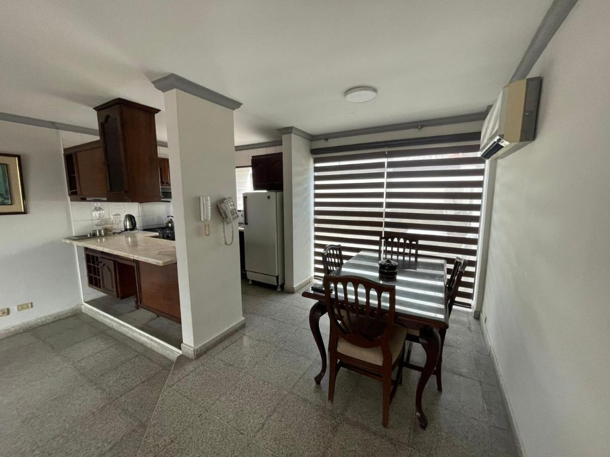 Tradicion Apartment Santa Cruz de La Sierra Luaran gambar