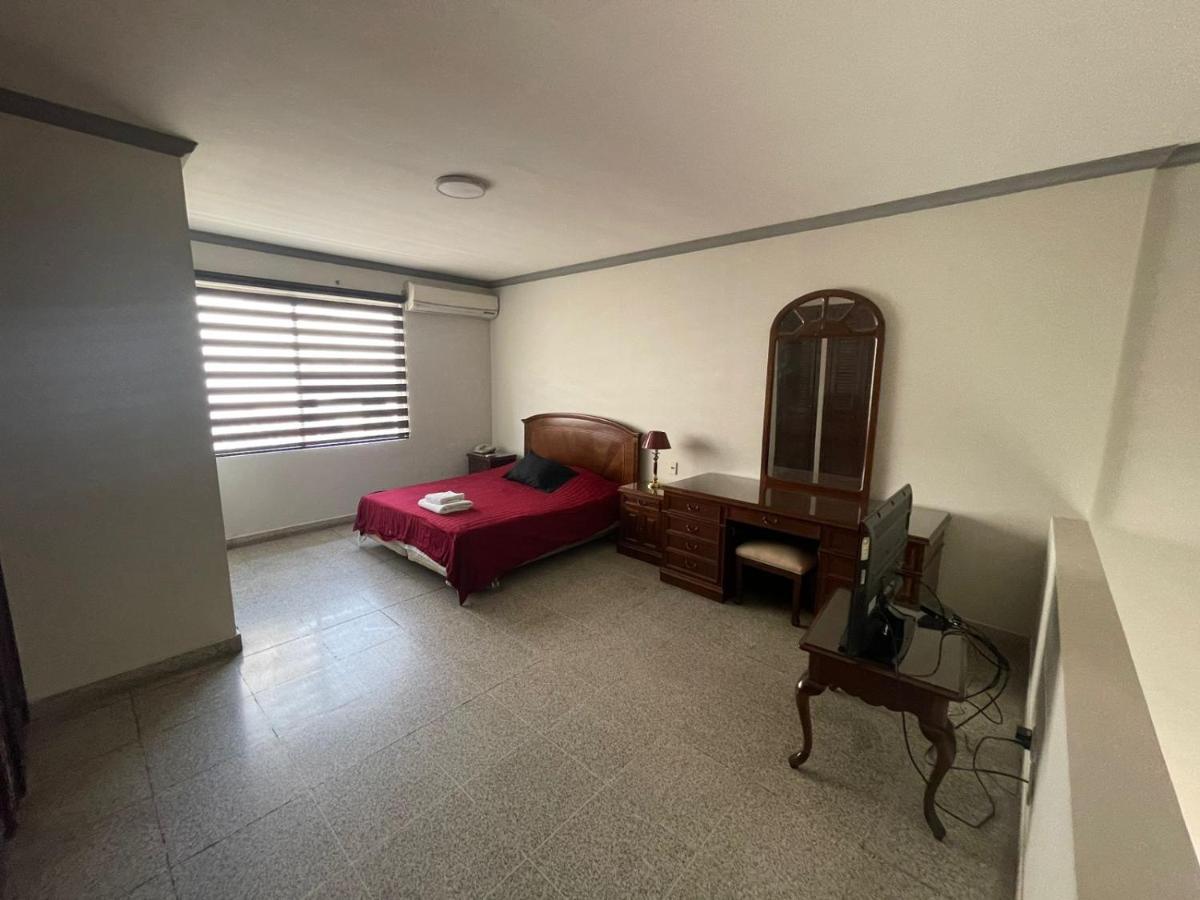 Tradicion Apartment Santa Cruz de La Sierra Luaran gambar